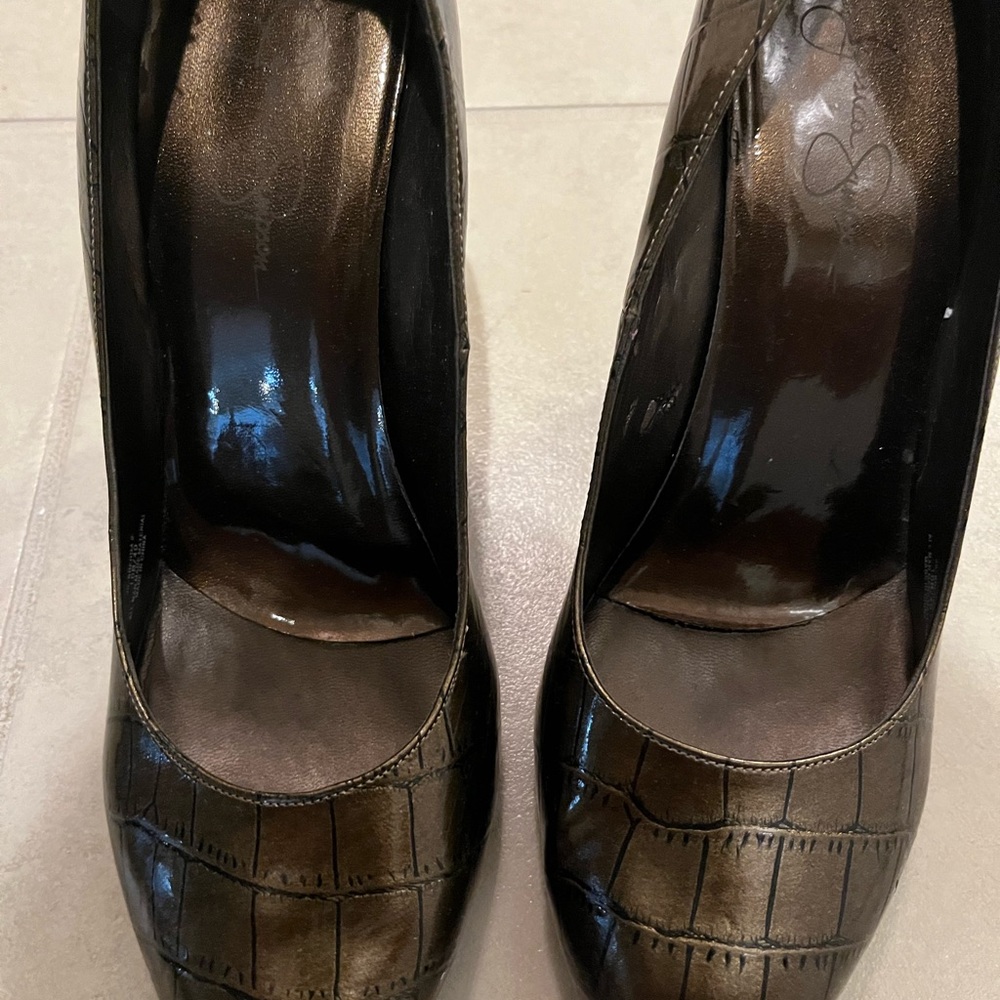 Jessica Simpson Pumps